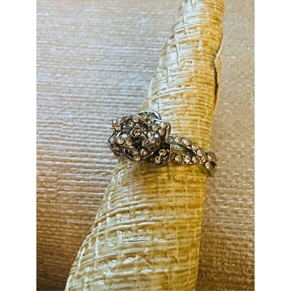 Sterling Silver Rhinestone Flower Ring - Picture 6 of 8